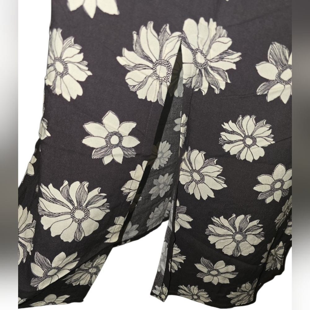Billabong Black and White Floral Maxi Dress - Picture 6 of 8